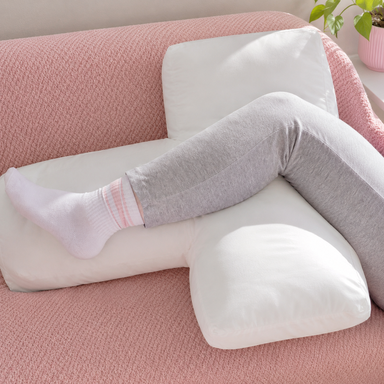 The Signature T-Pillow
